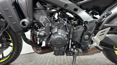 Yamaha Mt-09 (14MY)